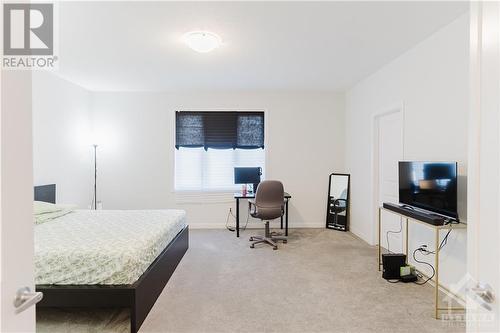 853 Cappamore Drive, Ottawa, ON - Indoor Photo Showing Bedroom