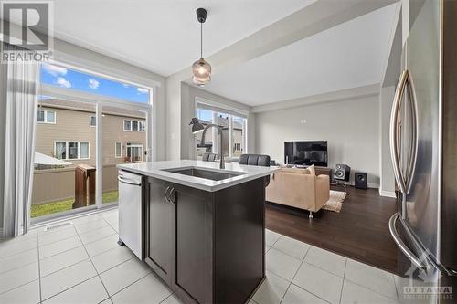 713 Samantha Eastop Avenue, Stittsville, ON - Indoor Photo Showing Kitchen