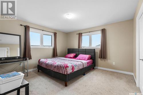 36 118 Hampton Circle, Saskatoon, SK - Indoor Photo Showing Bedroom