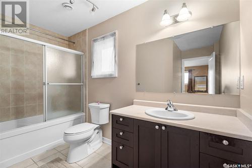 36 118 Hampton Circle, Saskatoon, SK - Indoor Photo Showing Bathroom