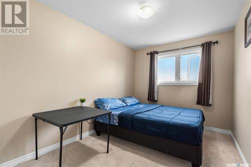 36 118 Hampton Circle, Saskatoon, SK - Indoor Photo Showing Bedroom