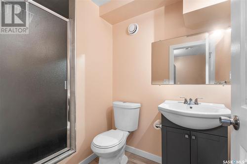 36 118 Hampton Circle, Saskatoon, SK - Indoor Photo Showing Bathroom