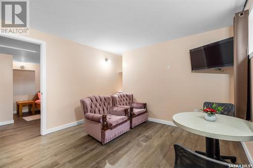 36 118 Hampton Circle, Saskatoon, SK - Indoor