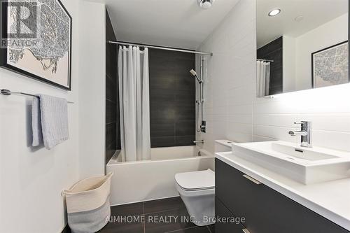 2209 - 170 Bayview Avenue, Toronto (Waterfront Communities), ON - Indoor Photo Showing Bathroom