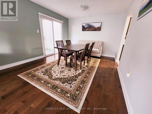 69 New Haven'S Way, Markham, ON - Indoor Photo Showing Dining Room