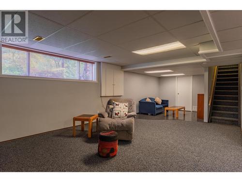 2504 14Th  Avenue, Castlegar, BC - Indoor Photo Showing Basement