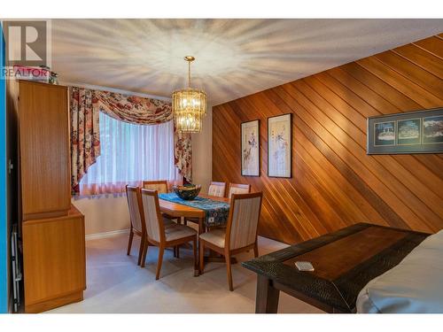 2504 14Th  Avenue, Castlegar, BC - Indoor Photo Showing Dining Room