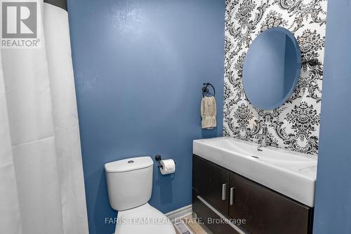 109 Ruffet Drive, Barrie, ON - Indoor Photo Showing Bathroom