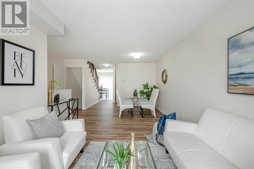 56 - 5030 Heatherleigh Avenue, Mississauga (East Credit), ON - Indoor Photo Showing Living Room