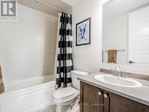 3357 Carding Mill Trail, Oakville, ON - Indoor Photo Showing Bathroom