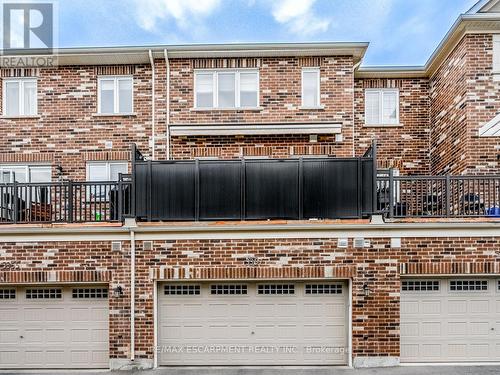 3357 Carding Mill Trail, Oakville, ON - Outdoor