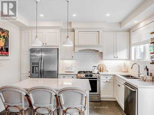 3357 Carding Mill Trail, Oakville, ON - Indoor Photo Showing Kitchen With Stainless Steel Kitchen With Double Sink With Upgraded Kitchen