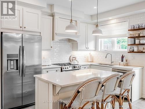 3357 Carding Mill Trail, Oakville, ON - Indoor Photo Showing Kitchen With Stainless Steel Kitchen With Upgraded Kitchen