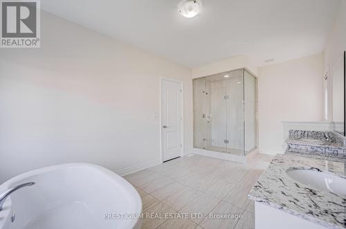 7 Malaspina Close, Brampton (Bram West), ON - Indoor Photo Showing Bathroom