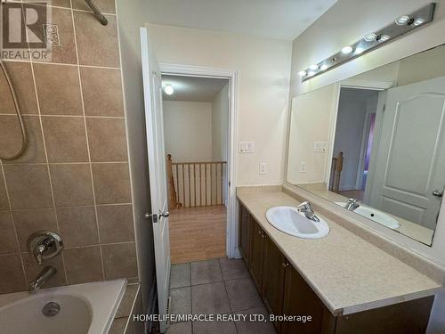 13 - 18 Bay Breeze Drive, Brampton (Sandringham-Wellington), ON - Indoor Photo Showing Bathroom