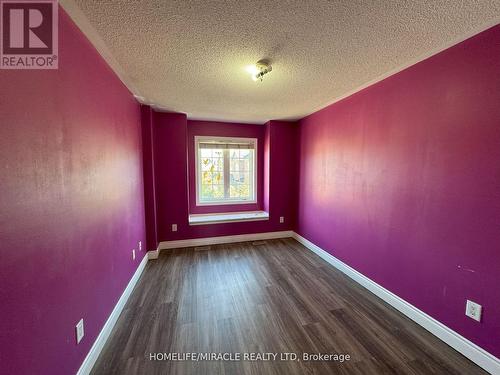 13 - 18 Bay Breeze Drive, Brampton, ON - Indoor Photo Showing Other Room