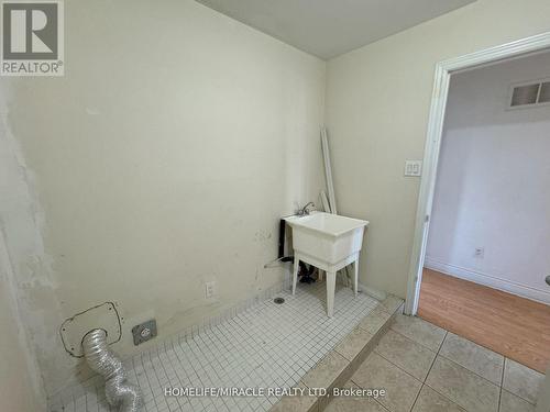 13 - 18 Bay Breeze Drive, Brampton, ON - Indoor Photo Showing Other Room