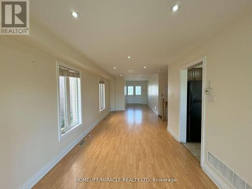 13 - 18 Bay Breeze Drive, Brampton (Sandringham-Wellington), ON - Indoor Photo Showing Other Room