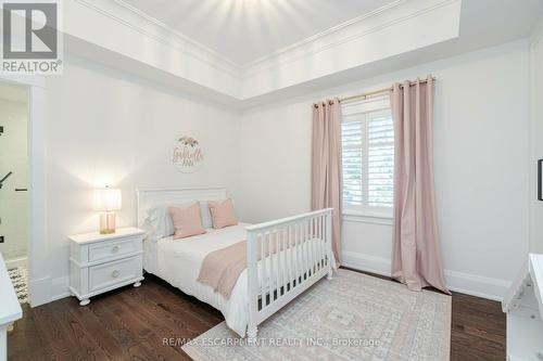 42 Bowshelm Court, Mississauga, ON - Indoor Photo Showing Bedroom