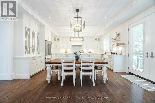 42 Bowshelm Court, Mississauga, ON - Indoor Photo Showing Dining Room