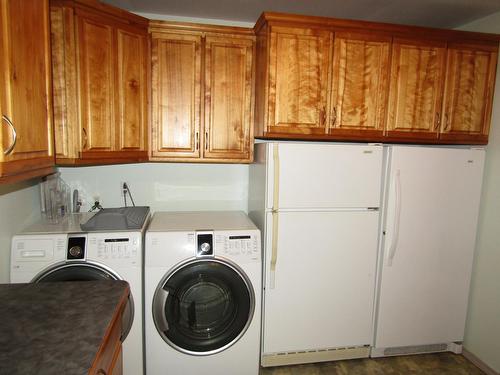 #1 - 6780 21St Street, Grand Forks, BC - Indoor Photo Showing Laundry Room