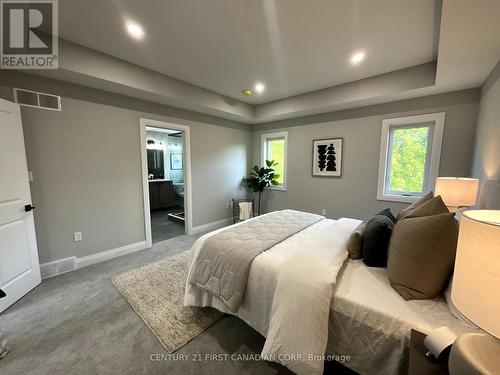 44 Greene Street, South Huron (Exeter), ON - Indoor Photo Showing Bedroom