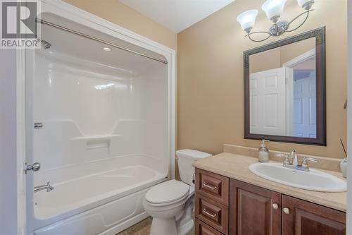 47 Glenlonan Street, St. John'S, NL - Indoor Photo Showing Bathroom