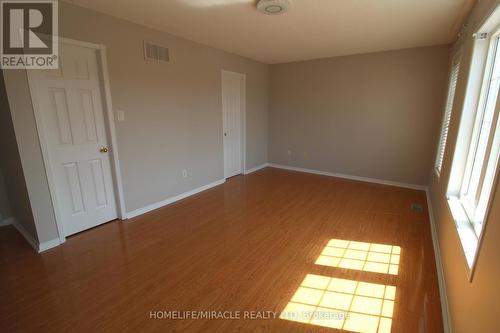 Upper - 94 Vintage Gate, Brampton (Fletcher'S Creek Village), ON - Indoor Photo Showing Other Room