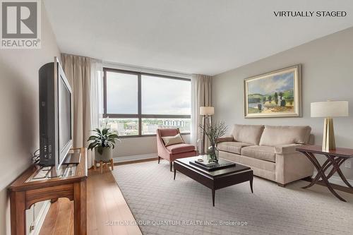 1410 - 1300 Bloor Street, Mississauga, ON - Indoor Photo Showing Living Room