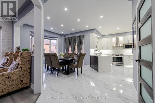 373 Sunny Meadow Boulevard, Brampton, ON - Indoor Photo Showing Dining Room