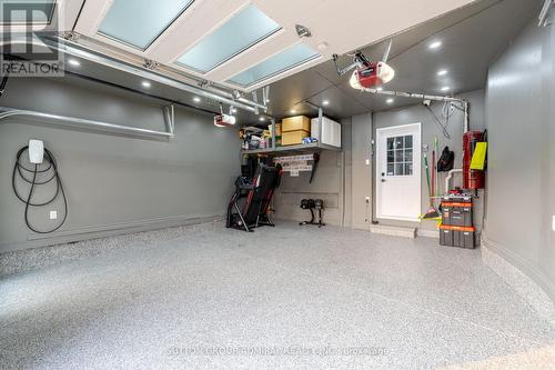 373 Sunny Meadow Boulevard, Brampton (Sandringham-Wellington), ON - Indoor Photo Showing Garage