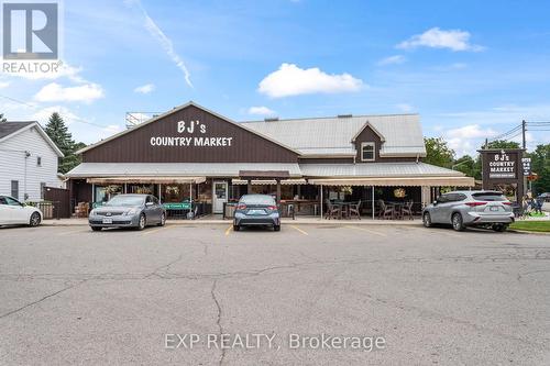 B - 11358 Longwoods Road, Middlesex Centre (Delaware Town), ON - Outdoor With Deck Patio Veranda