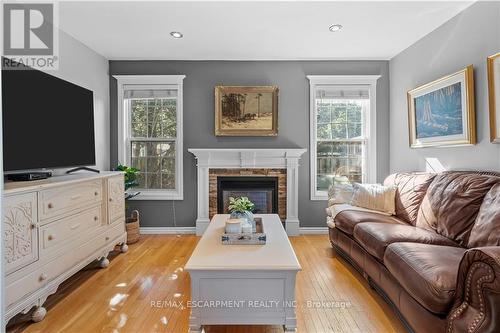 48 Sandra Street, Brantford, ON - Indoor Photo Showing Living Room With Fireplace