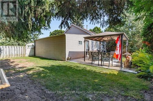 48 Sandra Street, Brantford, ON - Outdoor