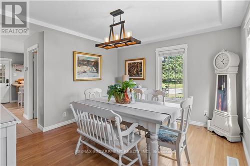 48 Sandra Street, Brantford, ON - Indoor Photo Showing Dining Room