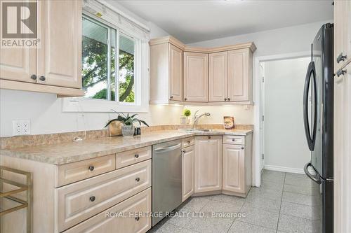 65 Samson Crescent, Toronto (Woburn), ON - Indoor Photo Showing Kitchen