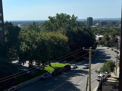 Balcon - 508-4851 Ch. De La Côte-St-Luc, Montréal (Côte-Des-Neiges/Notre-Dame-De-Grâce), QC 