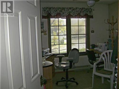 26 Barnes Road, Lumby, BC - Indoor Photo Showing Office