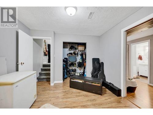 387 Monmouth Drive, Kamloops, BC - Indoor Photo Showing Other Room