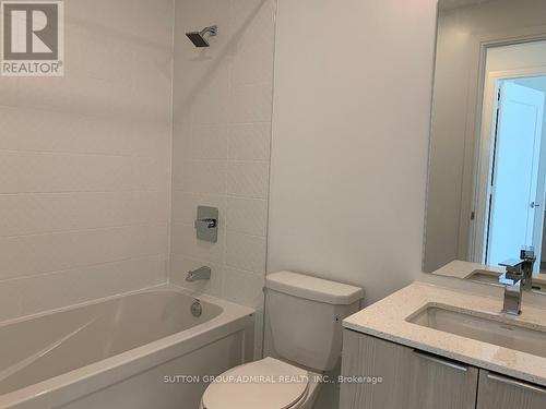 Th107 - 70 Annie Craig Drive, Toronto, ON - Indoor Photo Showing Bathroom