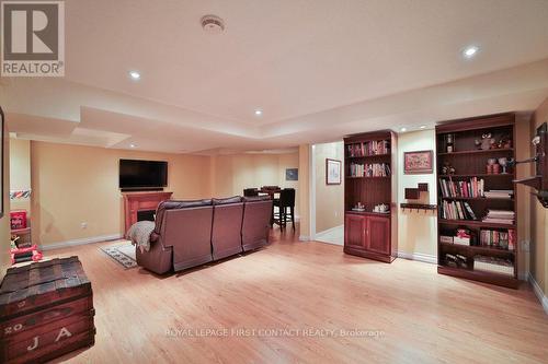 10 Tropicana Gardens, Brampton (Sandringham-Wellington), ON - Indoor