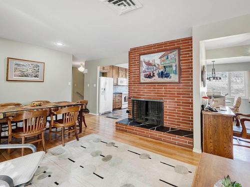 357 Ridge Road, Kamloops, BC - Indoor Photo Showing Dining Room With Fireplace