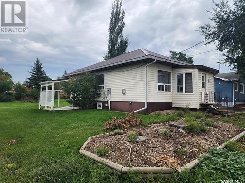 809 Garnet Street, Grenfell, SK - Outdoor