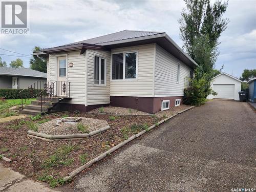 809 Garnet Street, Grenfell, SK - Outdoor