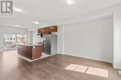 14 Village Gate Drive, Wasaga Beach, ON - Indoor Photo Showing Kitchen