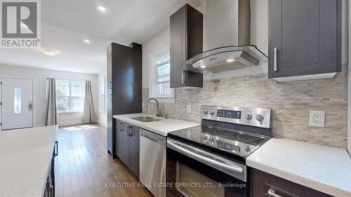 86 Bloor Street W, Oshawa (Lakeview), ON - Indoor Photo Showing Kitchen With Double Sink With Upgraded Kitchen