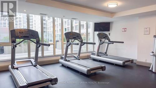 741 - 38 Grand Magazine Street, Toronto (Niagara), ON - Indoor Photo Showing Gym Room