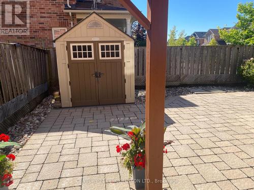 96 Hawkes Drive, Richmond Hill, ON - Outdoor