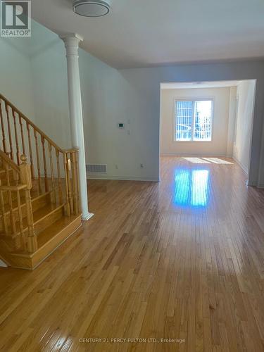 96 Hawkes Drive, Richmond Hill, ON - Indoor Photo Showing Other Room