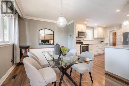 5290 Joel Avenue, Burlington (Appleby), ON - Indoor Photo Showing Dining Room